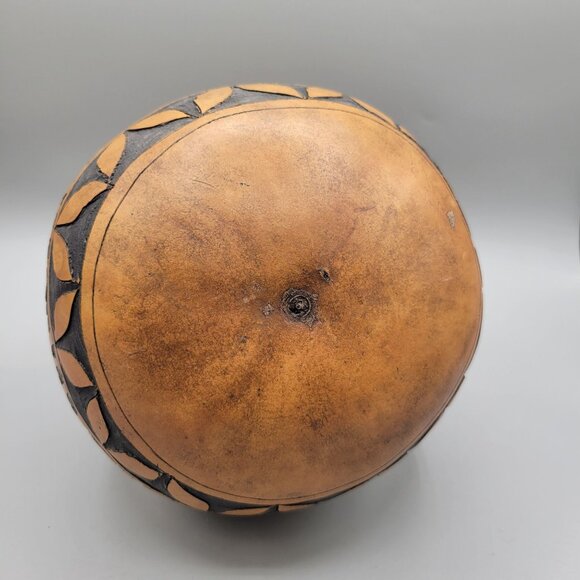Gourd Carved Animals Vessel Container Made in Costa Rica Central America - Picture 6 of 6